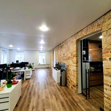 Межигірська вул., 3