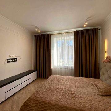 Оренда однокімнатної квартири ЦЕНТР вул. Руська $350 +к.п