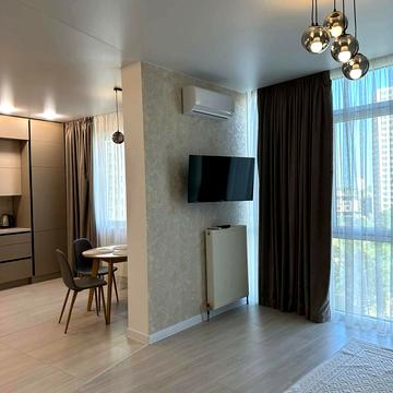 Генуезька вул., 3