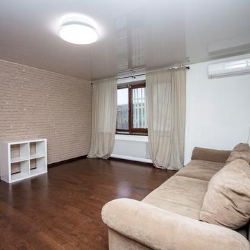 Казимира Малевича вул. (Боженка), 53/30