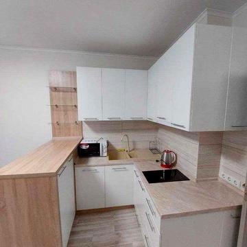 ГЕНЕРАТОР! 2р загальна 55м2 вул. Польова 73 Кар Дачі м. Шулявська