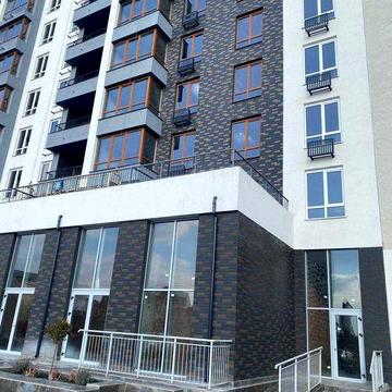 Продам квартиру студию в новом сданном доме , окна во двор