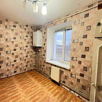 ТЕРМІНОВО! Продам гарну 3 к/к у новому будинку з АО