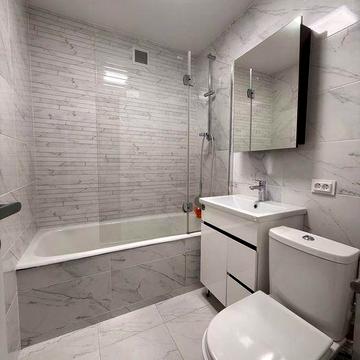 Продається 1 кімнатна квартира 
Продаж
1к 
с. Хриплин
вул. Лісова
площ