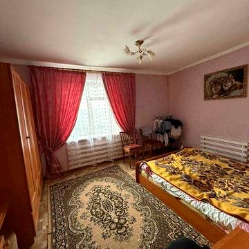 Продаж будинку в районі Лисої гори