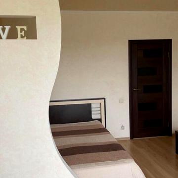 Довгострокова оренда 1к Квартира Середньофонтанська вулиця