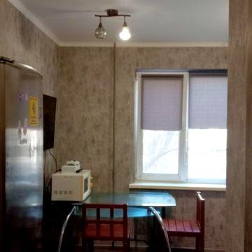 Продаж  1 квартири  м-н " Сонячний