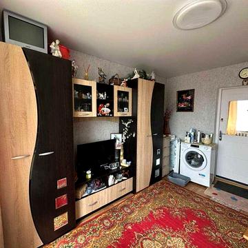 Кімната в гуртожитку під інвестицію