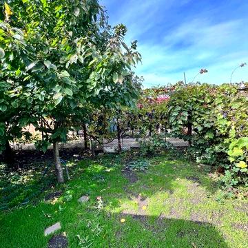 Продам будинок на Фонтані—близько до моря та затишний приватний сектор