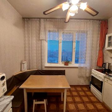 Миколи Закревського вул., 45