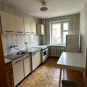 Довгострокова оренда 1к Квартира Братів Горобців (Кедрина Дмитра) вулиця