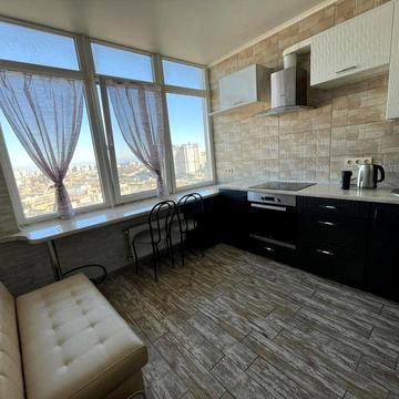 Сдам 1ую квартиру ЖК 34 жемчужина, Бассейна.Центр рядом.Вид моря