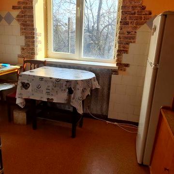 Здається 2-х кмн квартира п.б. Дніпробуд