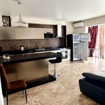 Сдается 2 комнатная квартира 72 м2