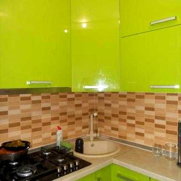 Продам 2х. комнатную квартиру метро Армейская