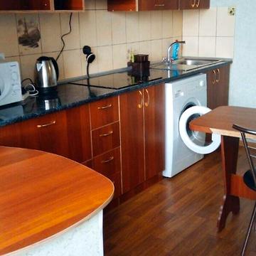 Довгострокова оренда 1к Квартира Соборна (Радянська) вулиця