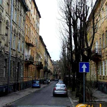 Продаж 4 кімнатної квартири, вулиця Верхратського Івана, Личаківська