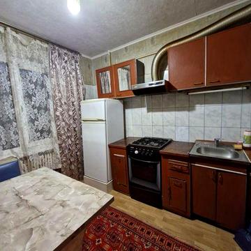 Сдам  1 к.квартиру  на Левом берегу.