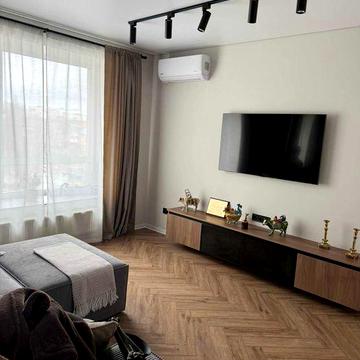 Продається 2-кімнатна квартира у новобудові по вул Сінній