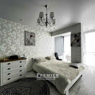 Квартира на Фонтане с ремонтом и индивидуальным газовым отоплением