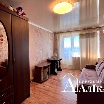 Продам 1-кімнатну квартиру з меблями!