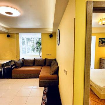 Оренда 3к КПІ ГАЗ  тепло парковка у дворі