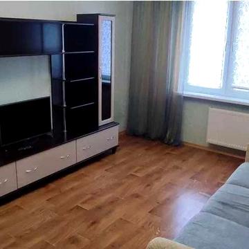 Оренда 2к квартири Голосіївський пр. Науки 55А м. Деміївська-15хв.