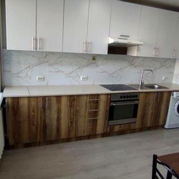 Терміново здається 1 км квартира Скальда, вільна, ключі!