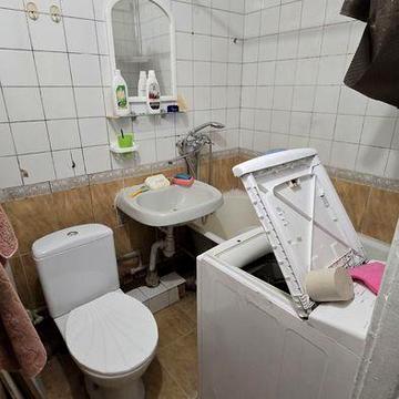 2к кв на Вишеньці.