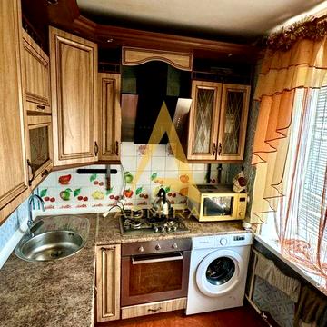 Двокімнатна утюга квартира на Чайковського