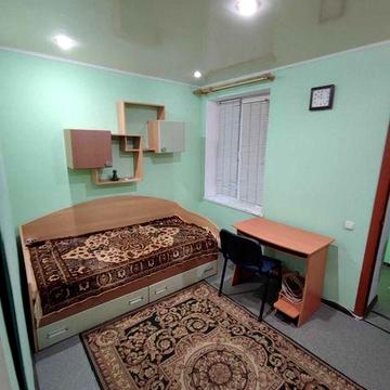 Cдам 1комнатную квартиру  центр ул.Артема