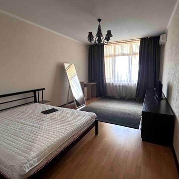 Оренда однокімнатна Сікорського 4-б, ЖК Зелений Острів 2