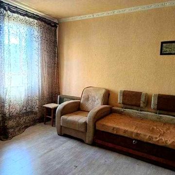 Продаж 1 кімнатної квартири на Олексіївці, метро Перемога.