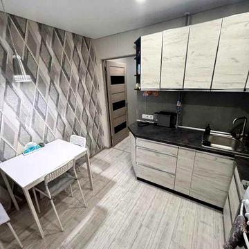 Продам світлу 1к квартиру ЖМ Червоний камінь (набережна/новокодацький)