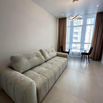 Аренда новая евро2шка жк 4 сезона Гагарина Шевченко