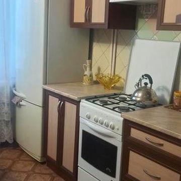 Продам 2-ю квартиру р-н Амстора