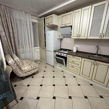 Продам 1-к  біля Мануфактури ЖК Зарічний