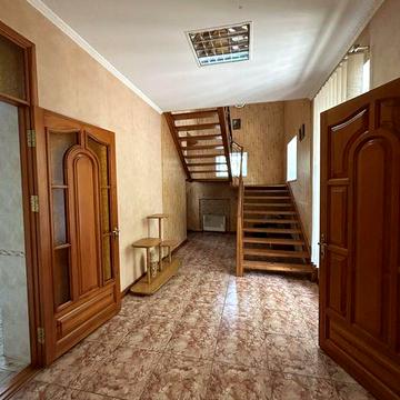 Продам дом в центре города р-н Грифеля