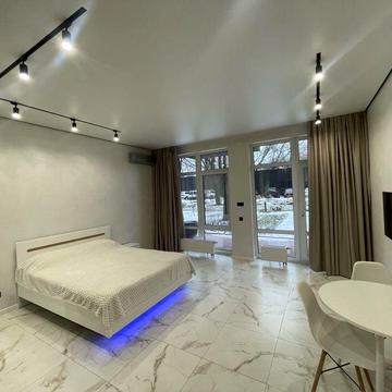 Квартира возле моря  с ремонтом , патиозона