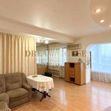 Чоколівський бульвар. Простора квартира 50 м2