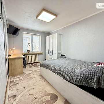 Продаж 3к Квартира Степана Бандери вулиця