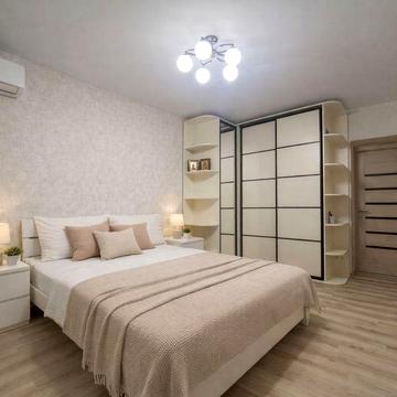 Продам квартиру біля парку. Без комісії.  Сертифікат, постанова.