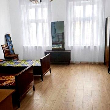 2-к, в.Винниченка В.10, Центр