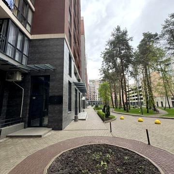 Оренда квартири Крона парк 1, з видом на парк