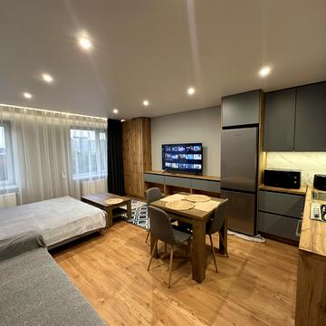 Степана Бандери вул., 77