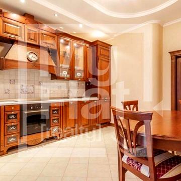 Оренда квартири бул. Лесі Українки Центр 3 кімнати 130м Печерськ