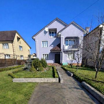 Будинок неподалік ТЦ  DEPOt. р-н вул. Півдн-Кільцевої