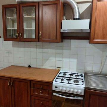 Продаж 1 кім на 2 поверсі