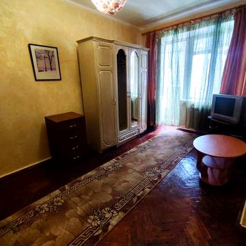 Сдам 1 к квартиру м. Дворец спорта 10 минут