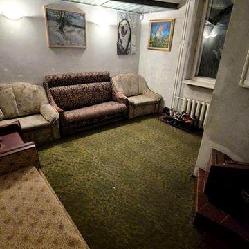 Продам помещение- жилое, 240 м2, 3 этажа,  2 отельных входа